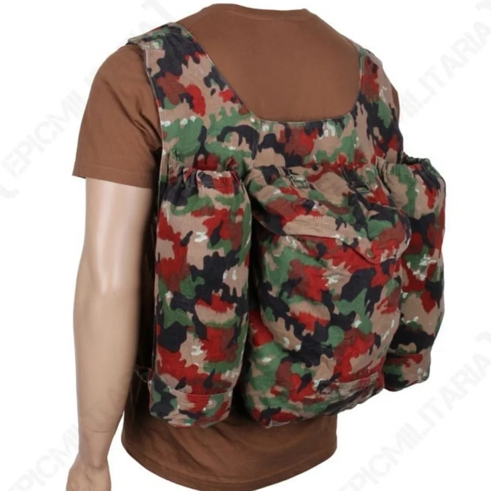 Swiss alpenflage M74-75 Camo Rucksack Bag Holds 20-25 Liters Gorpcore Travel